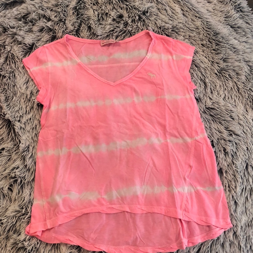 Abercrombie pink tie dyed short sleeved shirt (XS)